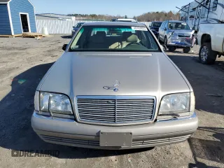 1995 Mercedes-Benz S with VIN WDBGA51E3SA273738, listed as a Copart auction lot 49763925 with 148,066 mi miles and Clean Title. Bid and sale history available at DreamBid. Image 5.