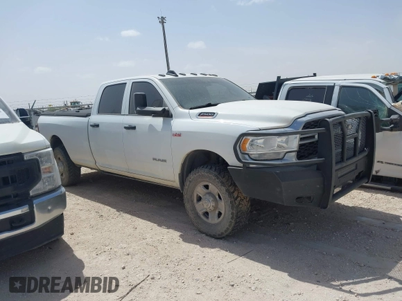 2022 Ram 2500 Tradesman with VIN 3C6UR5HJ1NG337904, listed as a IAAI auction lot 41930359 with 117,526 mi miles and . Bid and sale history available at DreamBid. Image 13.