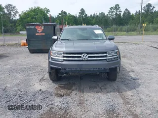 2018 Volkswagen Atlas SE z VIN 1V2CR2CA2JC505488, wystawiony jako IAAI lot #42396518 z przebiegiem 92 806 mil mil oraz . Historia ofert i sprzedaży dostępna na DreamBid. Obrazek 11.