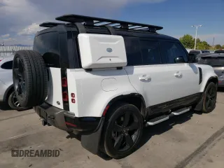 2022 Land Rover Defender z VIN SALE3ERU5N2105752, wystawiony jako Copart lot #75066184 z przebiegiem 20 450 mil mil oraz Szkoda całkowita • Salvage title. Historia ofert i sprzedaży dostępna na DreamBid. Obrazek 3.