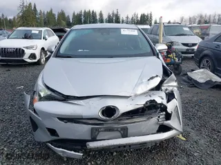 2017 Toyota Prius Two with VIN JTDKARFU6H3040792, listed as a IAAI auction lot 41758408 with 320,656 mi miles. Bid and sale history available at carsss.com. Image 13.