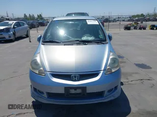 2008 Honda Fit Sport z VIN JHMGD38668S014187, wystawiony jako IAAI lot #42402304 z przebiegiem 161 106 mil mil oraz . Historia ofert i sprzedaży dostępna na DreamBid. Obrazek 12.
