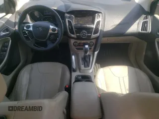 2012 Ford Focus SEL with VIN 1FAHP3H2XCL360665, listed as a Copart auction lot 53663585 with 53,071 mi miles and Salvage Title. Bid and sale history available at carsss.com. Image 8.