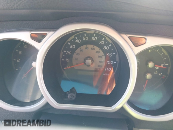 2003 Toyota 4Runner SR5 z VIN JTEZU14R230016890, wystawiony jako IAAI lot #41334769 z przebiegiem Nie podano mil oraz . Historia ofert i sprzedaży dostępna na DreamBid. Obrazek 7.