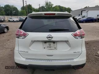 2016 Nissan Rogue SV z VIN 5N1AT2MVXGC798900, wystawiony jako Copart lot #58098955 z przebiegiem 96 011 mil mil oraz Szkoda całkowita • Salvage title. Historia ofert i sprzedaży dostępna na DreamBid. Obrazek 6.