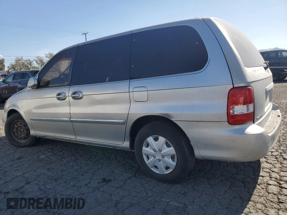 2004 Kia Sedona LX with VIN KNDUP131746573472, listed as a Copart auction lot 80593594 with 187,905 mi miles and Clean Title. Bid and sale history available at carsss.com. Image 2.
