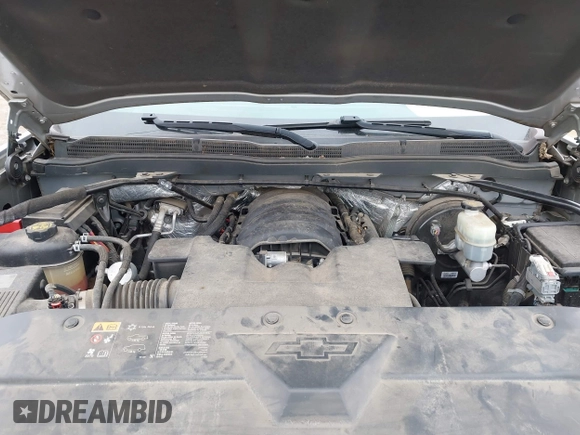 2015 Chevrolet Silverado 1500 LT with VIN 1GCRCREC2FZ170094, listed as a IAAI auction lot 41634824 with 61,686 mi miles. Bid and sale history available at carsss.com. Image 10.