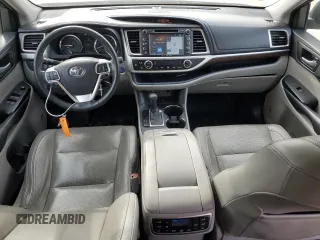 2016 Toyota Highlander Hybrid Limited with VIN 5TDDCRFH8GS017226, listed as a Copart auction lot 42596544 with 148,217 mi miles. Bid and sale history available at carsss.com. Image 8.