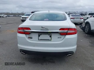 2015 Jaguar XF V6 Portfolio with VIN SAJWA0F7XF8U88039, listed as a IAAI auction lot 41459904 with 83,927 mi miles. Bid and sale history available at carsss.com. Image 16.