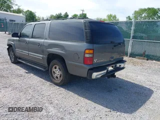 2002 Chevrolet Suburban LS with VIN 1GNFK16ZX2J297816, listed as a IAAI auction lot 41784184 with 231,918 mi miles. Bid and sale history available at carsss.com. Image 3.