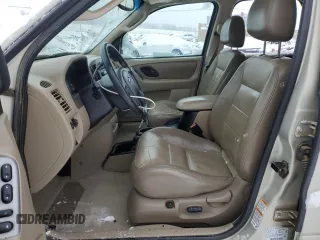 2004 Ford Escape Limited with VIN 1FMCU94134KA51331, listed as a Copart auction lot 80602203 with 126,663 mi miles and Salvage Title. Bid and sale history available at carsss.com. Image 7.