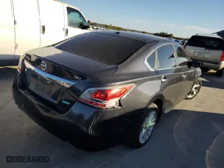 2013 Nissan Altima 2.5 SL with VIN 1N4AL3AP0DN564660, listed as a Copart auction lot 74944373 with 197,651 mi miles and Clean Title. Bid and sale history available at carsss.com. Image 3.