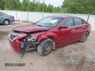 2015 Nissan Altima SV z VIN 1N4AL3AP0FC138899, wystawiony jako IAAI lot #40165724 z przebiegiem 168 585 mil mil oraz . Historia ofert i sprzedaży dostępna na DreamBid. Obrazek 2.