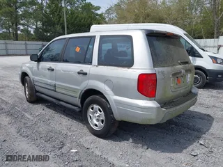 2004 Honda Pilot LX with VIN 2HKYF18194H554487, listed as a IAAI auction lot 41901037 with 1 mi miles. Bid and sale history available at carsss.com. Image 3.