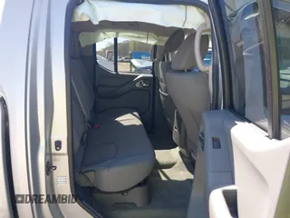 2016 Nissan Frontier SV z VIN 1N6AD0ER4GN706950, wystawiony jako IAAI lot #41873108 z przebiegiem 207 734 mil mil oraz . Historia ofert i sprzedaży dostępna na DreamBid. Obrazek 8.