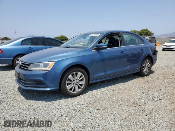 2015 Volkswagen Jetta SE with VIN 3VWD17AJ1FM421162, listed as a Copart auction lot 63873695 with 191,976 mi miles and Salvage title. Bid and sale history available at DreamBid. Image 1.