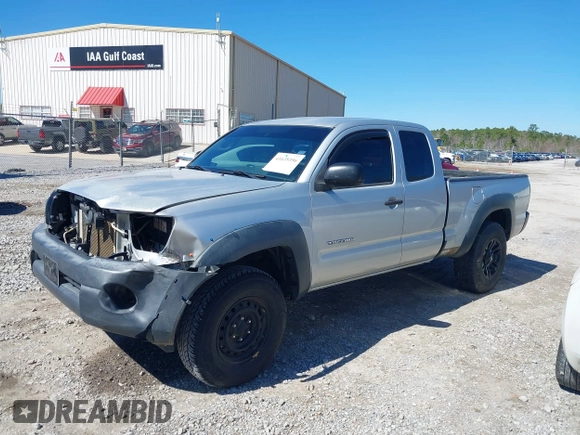 2008 Toyota Tacoma with VIN 5TEUU42NX8Z505724, listed as a IAAI auction lot 41635356 with 179,140 mi miles and . Bid and sale history available at DreamBid. Image 18.