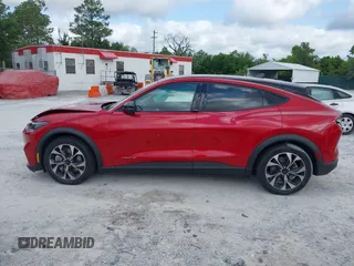 2024 Ford Mustang Mach-E Select с VIN 3FMTK1R41RMA14594, выставлен на аукционе IAAI как лот 42271802 с пробегом 7 086 миль миль и . История ставок и продаж доступна на DreamBid. Изображение 15.