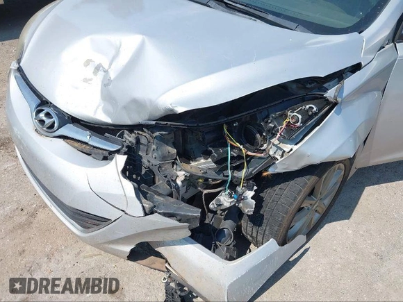 2014 Hyundai Elantra SE z VIN KMHDH4AE9EU043095, wystawiony jako IAAI lot #40867123 z przebiegiem 195 693 mil mil oraz . Historia ofert i sprzedaży dostępna na DreamBid. Obrazek 6.