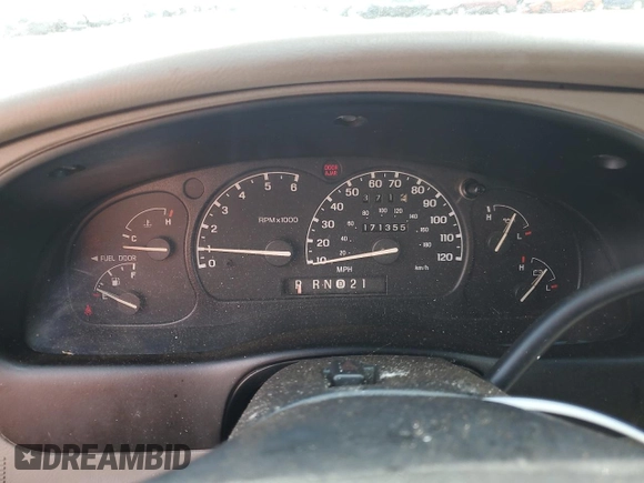 1999 Ford Explorer XLT z VIN 1FMZU32E7XUC57161, wystawiony jako Copart lot #58804815 z przebiegiem 171 355 mil mil oraz Czysty tytuł • Clean title. Historia ofert i sprzedaży dostępna na DreamBid. Obrazek 9.