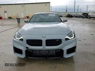 2024 BMW M2 z VIN 3MF13DM04R8E82744, wystawiony jako Copart lot #54774895 z przebiegiem 6 974 mil mil oraz Szkoda całkowita • Salvage title. Historia ofert i sprzedaży dostępna na DreamBid. Obrazek 13.
