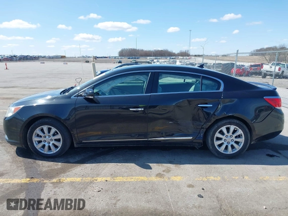 2013 Buick LaCrosse Leather with VIN 1G4GC5ER4DF256294, listed as a IAAI auction lot 41924078 with 158,402 mi miles. Bid and sale history available at carsss.com. Image 14.