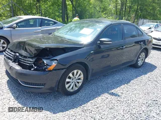 2014 Volkswagen Passat S с VIN 1VWAP7A31EC003851, выставлен на аукционе IAAI как лот 42392804 с пробегом 156 302 миль миль и . История ставок и продаж доступна на DreamBid. Изображение 2.
