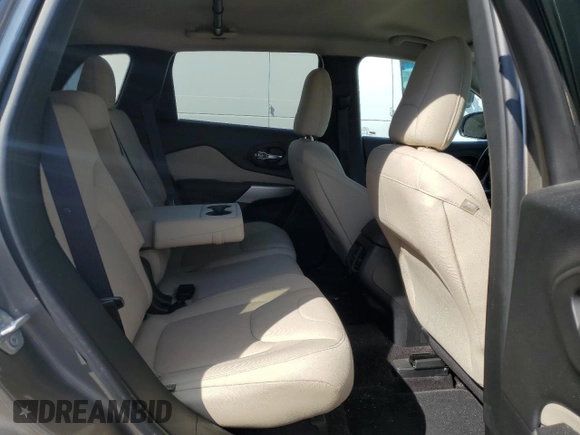 2017 Jeep Cherokee Latitude with VIN 1C4PJLCBXHW585608, listed as a Copart auction lot 53943055 with 62,927 mi miles and Salvage Title. Bid and sale history available at DreamBid. Image 11.