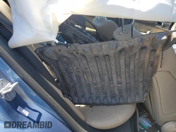 2012 Mercedes-Benz E 350 Luxury with VIN WDDHF5KB0CA647399, listed as a Copart auction lot 53470335 with Not provided miles and Salvage title. Bid and sale history available at DreamBid. Image 11.