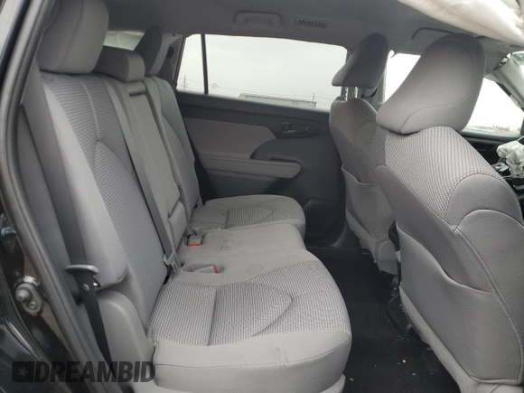 2023 Toyota Highlander Hybrid LE with VIN 5TDBBRCH5PS586128, listed as a Copart auction lot 55253445 with 28,362 mi miles and Salvage title. Bid and sale history available at DreamBid. Image 10.