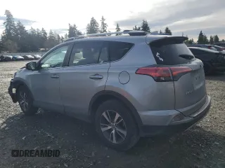 2018 Toyota RAV4 XLE with VIN 2T3RFREV6JW815119, listed as a Copart auction lot 49270895 with 109,427 mi miles and Salvage Title. Bid and sale history available at carsss.com. Image 2.