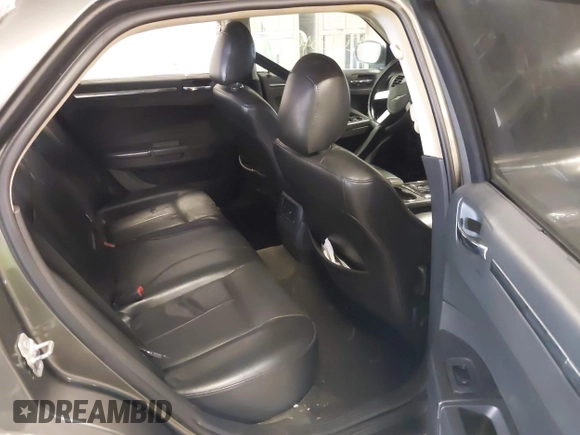 2010 Chrysler 300 Touring with VIN 2C3CA5CV9AH101800, listed as a IAAI auction lot 42015640 with 128,457 mi miles and . Bid and sale history available at DreamBid. Image 8.