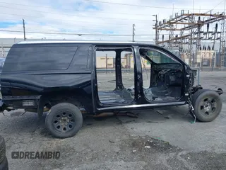 2015 Cadillac Escalade ESV Premium z VIN 1GYS4JKJ4FR221771, wystawiony jako IAAI lot #41752472 z przebiegiem Nie podano mil oraz . Historia ofert i sprzedaży dostępna na DreamBid. Obrazek 13.