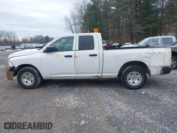 2019 Ram 1500 Tradesman z VIN 1C6RR7FG6KS626077, wystawiony jako IAAI lot #41686501 z przebiegiem 86 338 mil mil oraz . Historia ofert i sprzedaży dostępna na DreamBid. Obrazek 14.