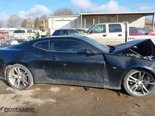 2019 Chevrolet Camaro 1LT with VIN 1G1FB1RSXK0145430, listed as a IAAI auction lot 41668008 with 25,841 mi miles. Bid and sale history available at carsss.com. Image 14.