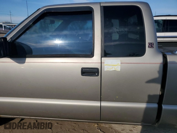 2003 GMC Sonoma SLS z VIN 1GTCS19X438152267, wystawiony jako Copart lot #73819614 z przebiegiem Nie podano mil oraz Szkoda całkowita • Salvage title. Historia ofert i sprzedaży dostępna na DreamBid. Obrazek 12.