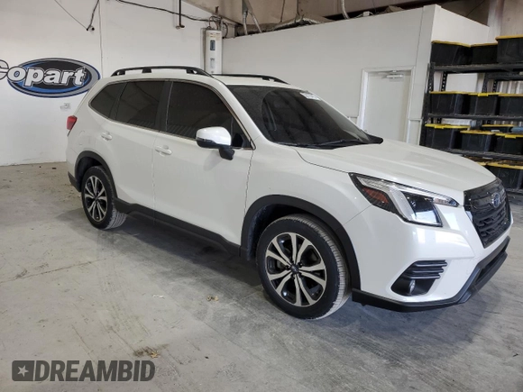 2024 Subaru Forester Limited z VIN JF2SKALC9RH456190, wystawiony jako Copart lot #53175415 z przebiegiem 26 470 mil mil oraz Szkoda całkowita • Salvage title. Historia ofert i sprzedaży dostępna na DreamBid. Obrazek 4.