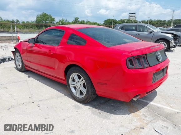 2014 Ford Mustang V6 с VIN 1ZVBP8AM8E5206985, выставлен на аукционе IAAI как лот 42155843 с пробегом 110 363 миль миль и . История ставок и продаж доступна на DreamBid. Изображение 3.