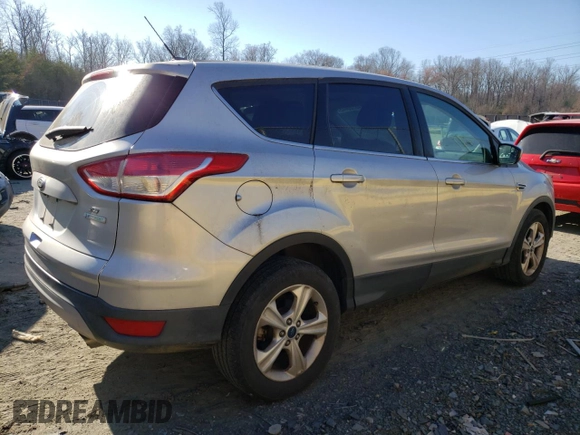 2015 Ford Escape SE with VIN 1FMCU0G90FUC86144, listed as a Copart auction lot 48720445 with 124,097 mi miles and Clean Title. Bid and sale history available at carsss.com. Image 3.