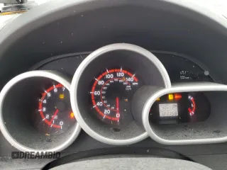 2009 Pontiac Vibe with VIN 5Y2SM67089Z409880, listed as a Copart auction lot 44072155 with 121,158 mi miles and Salvage Title. Bid and sale history available at carsss.com. Image 9.