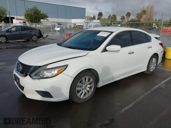 2016 Nissan Altima SR with VIN 1N4AL3AP5GC220645, listed as a IAAI auction lot 41938564 with 202,222 mi miles and . Bid and sale history available at carsss.com. Image 17.