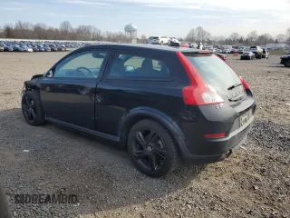 2013 Volvo C30 T5 z VIN YV1672MK2D2303931, wystawiony jako Copart lot #50793765 z przebiegiem 135 889 mil mil oraz Szkoda całkowita • Salvage title. Historia ofert i sprzedaży dostępna na DreamBid. Obrazek 2.
