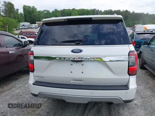 2019 Ford Expedition Limited with VIN 1FMJU1KTXKEA86988, listed as a IAAI auction lot 42169816 with 121,898 mi miles and . Bid and sale history available at DreamBid. Image 16.