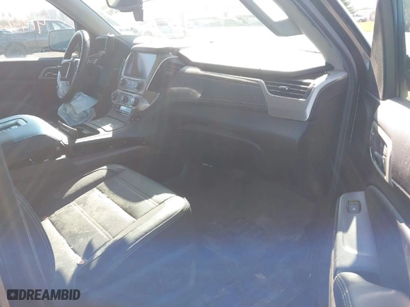 2018 GMC Yukon Denali with VIN 1GKS2CKJ3JR281853, listed as a IAAI auction lot 41946294 with 125,622 mi miles. Bid and sale history available at carsss.com. Image 5.