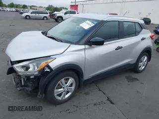 2018 Nissan Kicks SV с VIN 3N1CP5CU8JL540353, выставлен на аукционе IAAI как лот 42245216 с пробегом 45 434 миль миль и . История ставок и продаж доступна на DreamBid. Изображение 18.