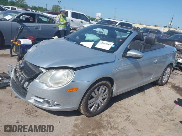 2009 Volkswagen Eos Komfort with VIN WVWBA71F39V020521, listed as a IAAI auction lot 42004648 with 50,885 mi miles and . Bid and sale history available at DreamBid. Image 2.