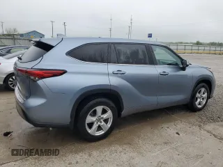 2020 Toyota Highlander LE with VIN 5TDBZRBH7LS016753, listed as a Copart auction lot 53721675 with 73,940 mi miles and Salvage title. Bid and sale history available at DreamBid. Image 3.