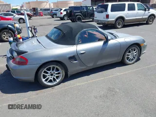 2003 Porsche Boxster с VIN WP0CA29893U621152, выставлен на аукционе IAAI как лот 42533307 с пробегом Не указан миль и . История ставок и продаж доступна на DreamBid. Изображение 4.