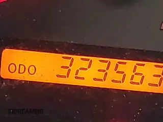 2006 Toyota Tacoma z VIN 5TEUU42N16Z235070, wystawiony jako IAAI lot #42306787 z przebiegiem 323 563 mil mil oraz . Historia ofert i sprzedaży dostępna na DreamBid. Obrazek 15.
