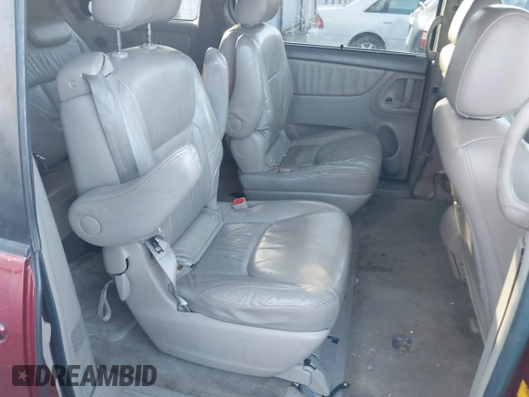 2006 Toyota Sienna XLE with VIN 5TDZA22CX6S572335, listed as a IAAI auction lot 41767852 with 200,464 mi miles. Bid and sale history available at carsss.com. Image 8.